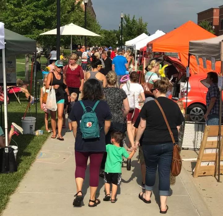 Thursday Farmers Market Photo